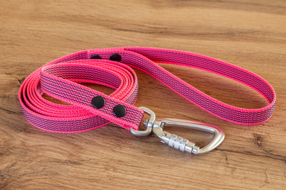 Neonrosa Antiglidkoppel med Twist-Lock karbinhake, 20 mm