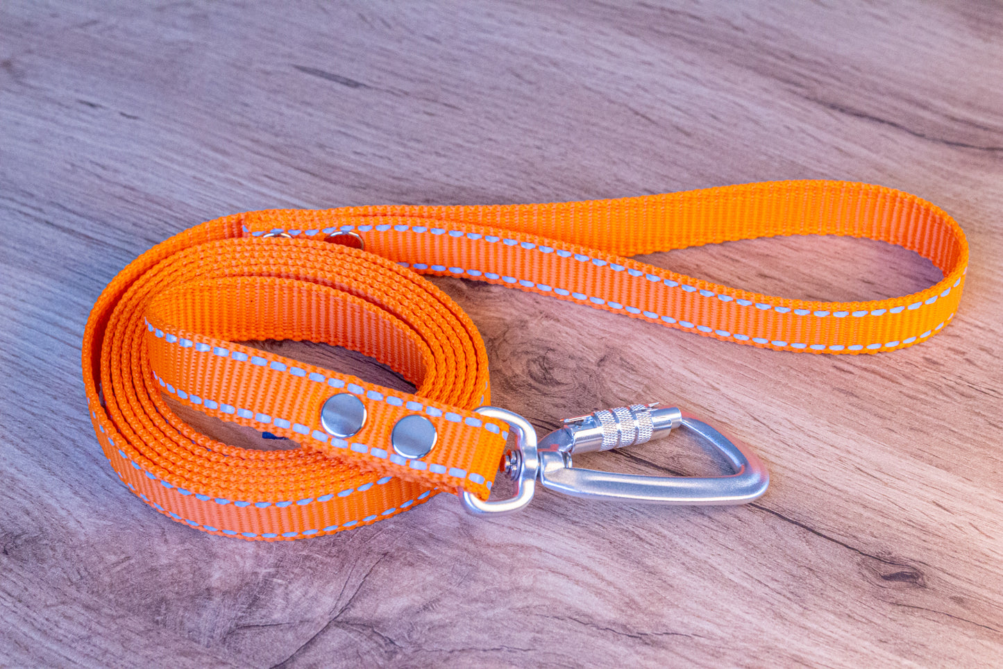 Orange Reflexkoppel med Twist-Lock karbinhake, 20 mm