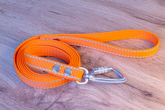 Orange Reflexkoppel med Twist-Lock karbinhake, 20 mm