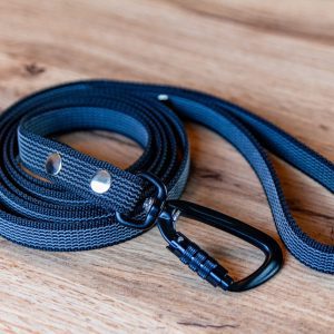 Svart Antiglidkoppel med Twist-Lock karbinhake, 20 mm