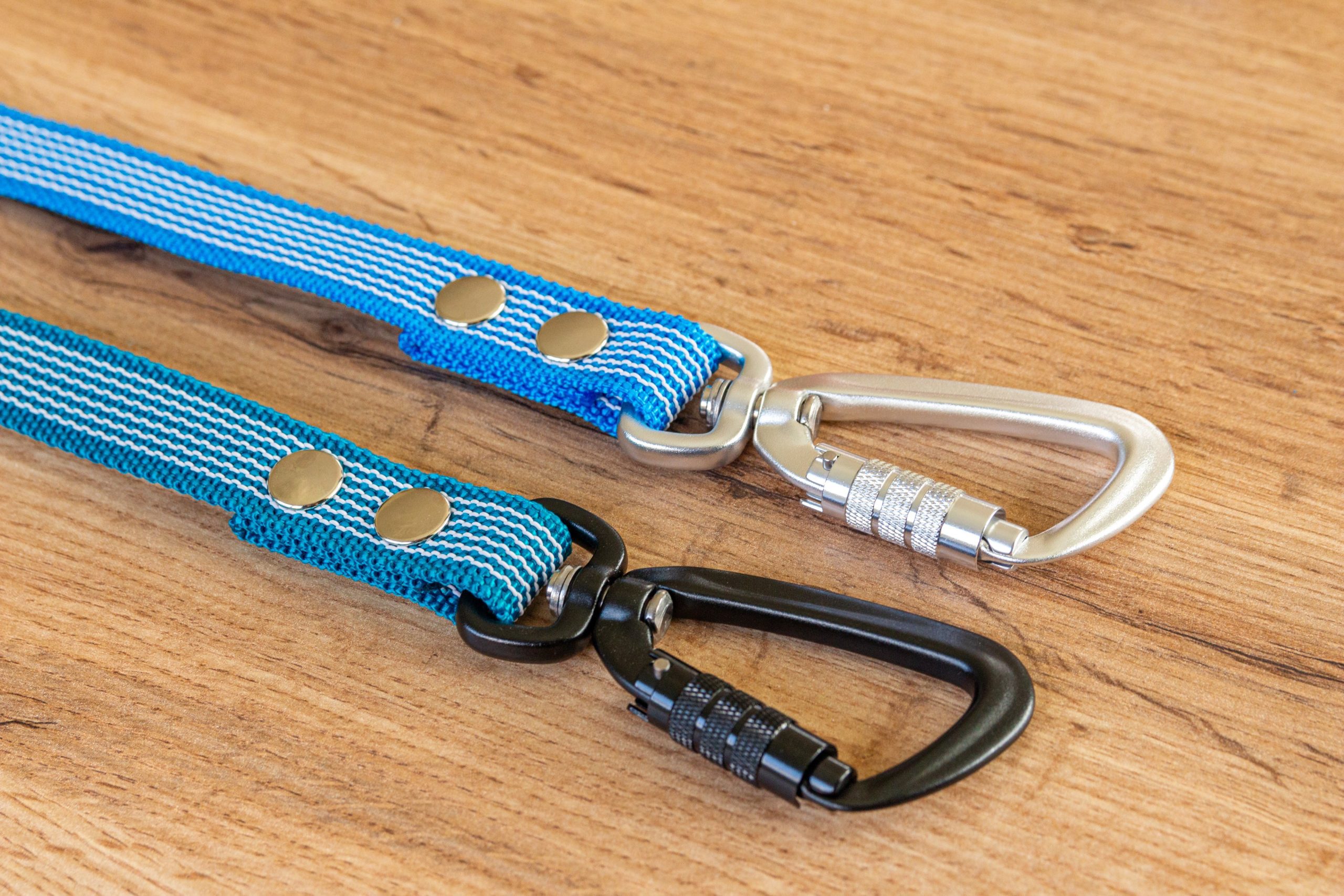 Justerbart hundkoppel med Twist-Lock karbinhake, 20 mm, flera material och färger - Bild 7