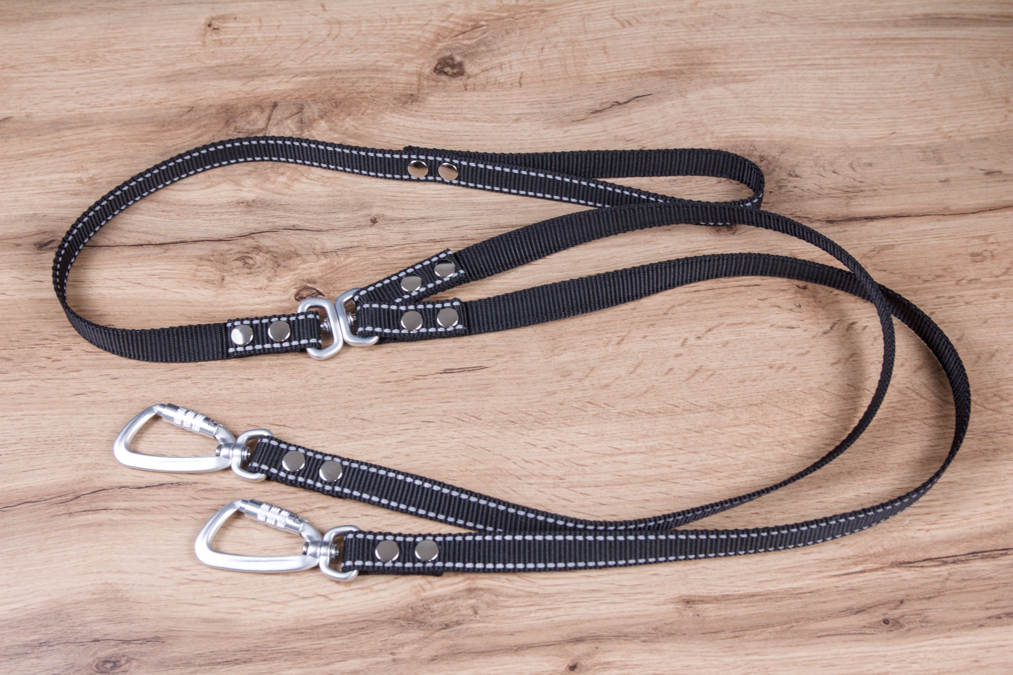 Y-koppel med handtag och Twist-Lock karbinhake, 20 mm, flera material och färger - Bild 2